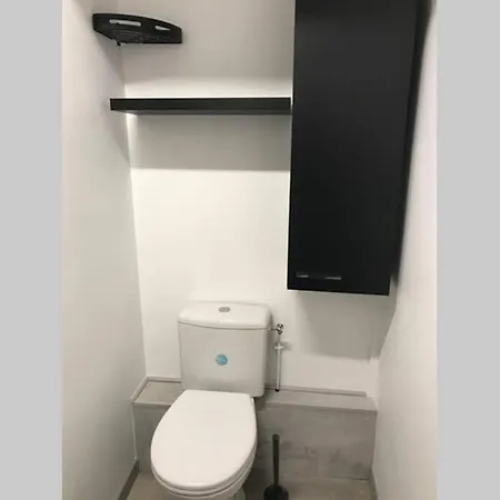 De La Tour Des Rondes - Confort Plein-centre